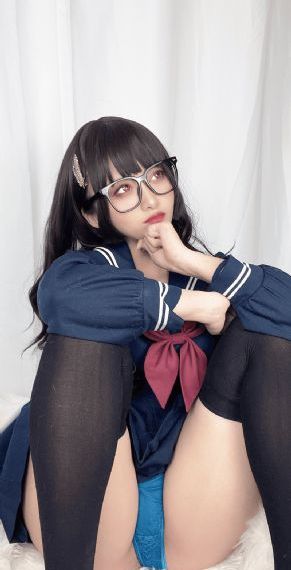 国产三级校园春色_超清在线播放