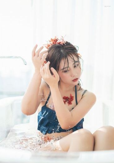 欧美高清熟妇肥臀_BD英语电视剧在线观看