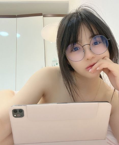 国产菠萝蜜成熟图片_未删减完整版